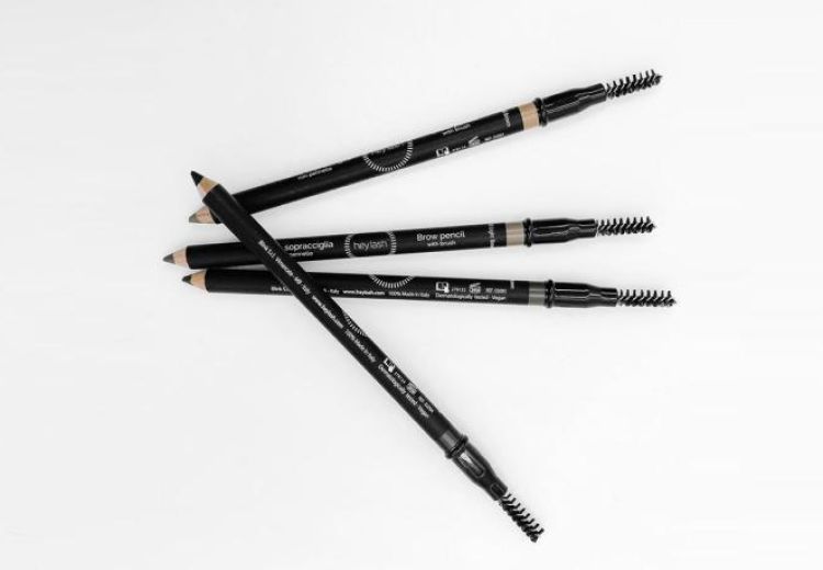 Brow Pencil con applicatore di Heylash