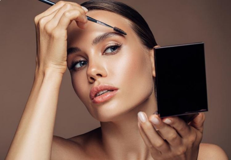 Self make up: scopri il tuo make-up ideale e come realizzarlo