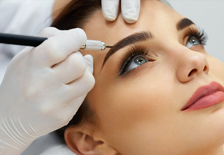 Tecnica mista sopracciglia con microblading e microshading